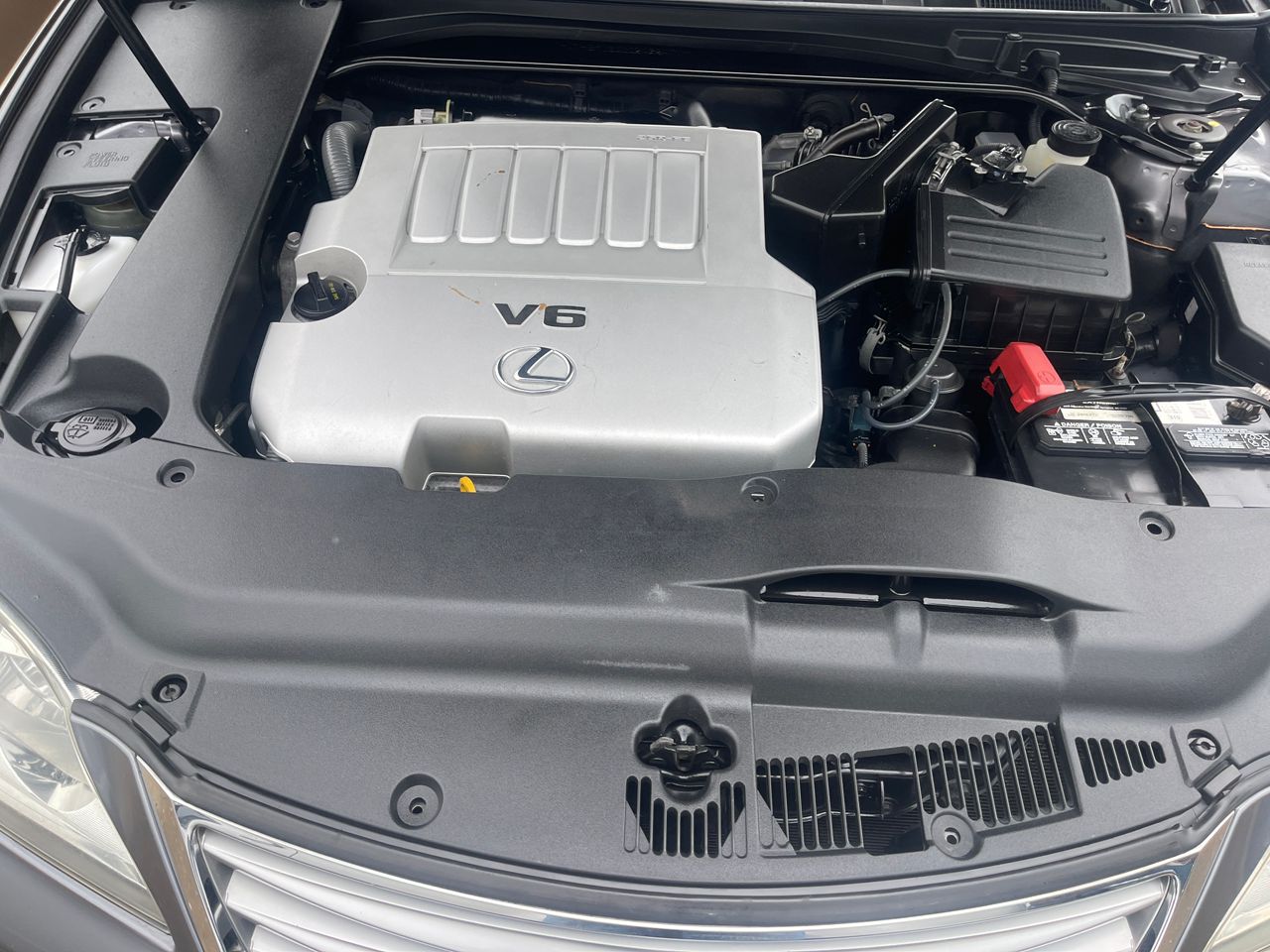 Lexus Es 350 2011,Tokunbo available at Bullet Motors,Lagos,Nigeria”