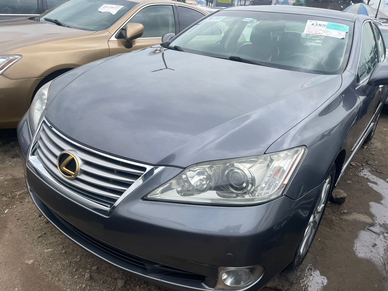 Lexus Es 350 2011,Tokunbo available at Bullet Motors,Lagos,Nigeria”