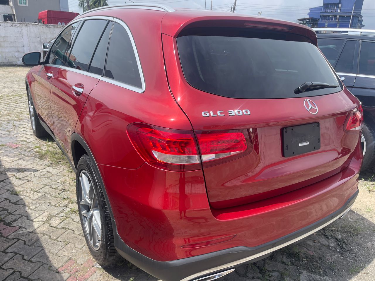 Mercedez Benz GLC 300 2017,Tokunbo for sale at Bullet Motors Lagos”