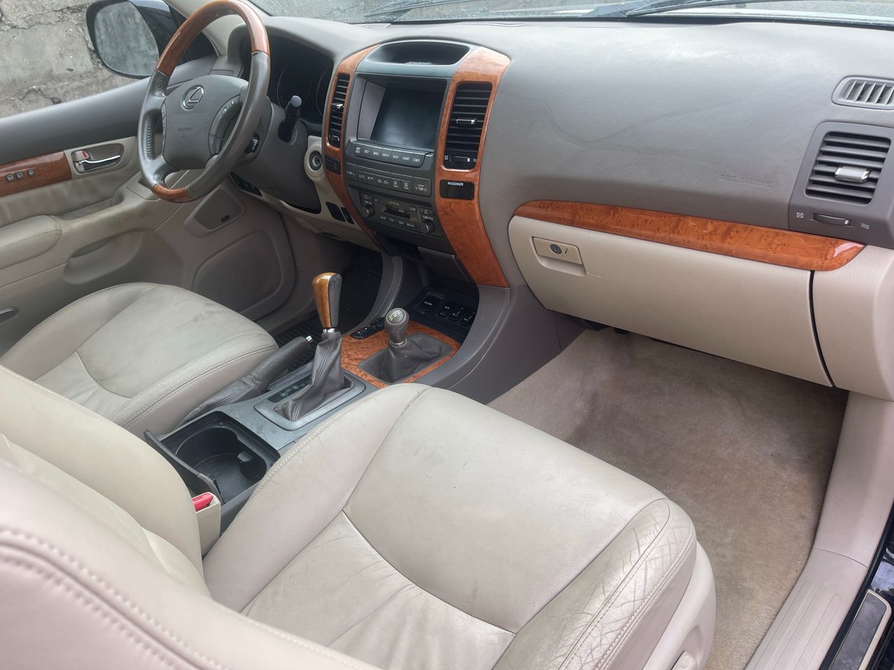 Lexus Gx 460 Tokunbo for sale at Bullet Motors Lagos”