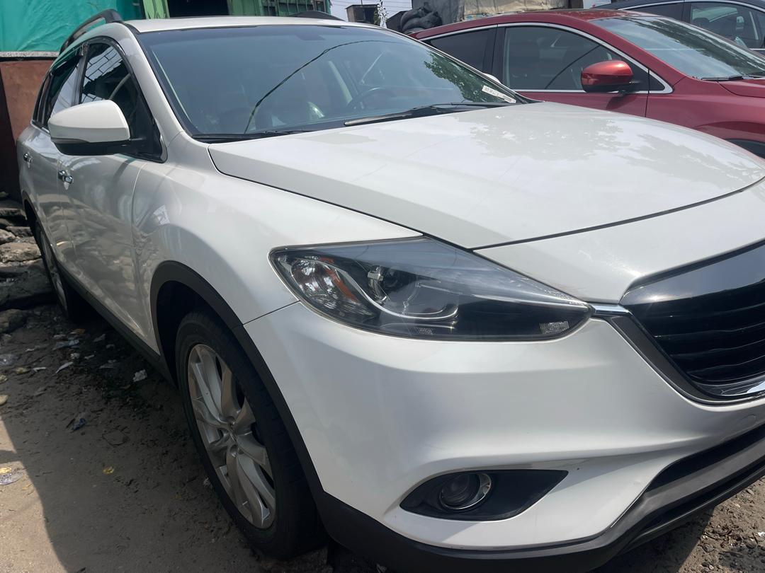 Mazda CX9 Tokunbo for sale at Bullet Motors Lagos”